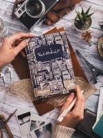 ⁦غريب في بلاد غربة⁩ - الصورة ⁦3⁩