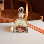 ⁦معطر مع عيدان- بورغو⁩ - الصورة ⁦2⁩