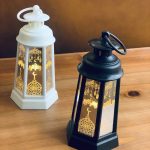 ⁦فانوس بلاستيك صغير⁩ - الصورة ⁦2⁩