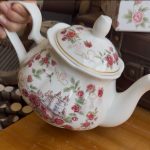 ⁦ابريق شاي ورود- احمر⁩ - الصورة ⁦4⁩